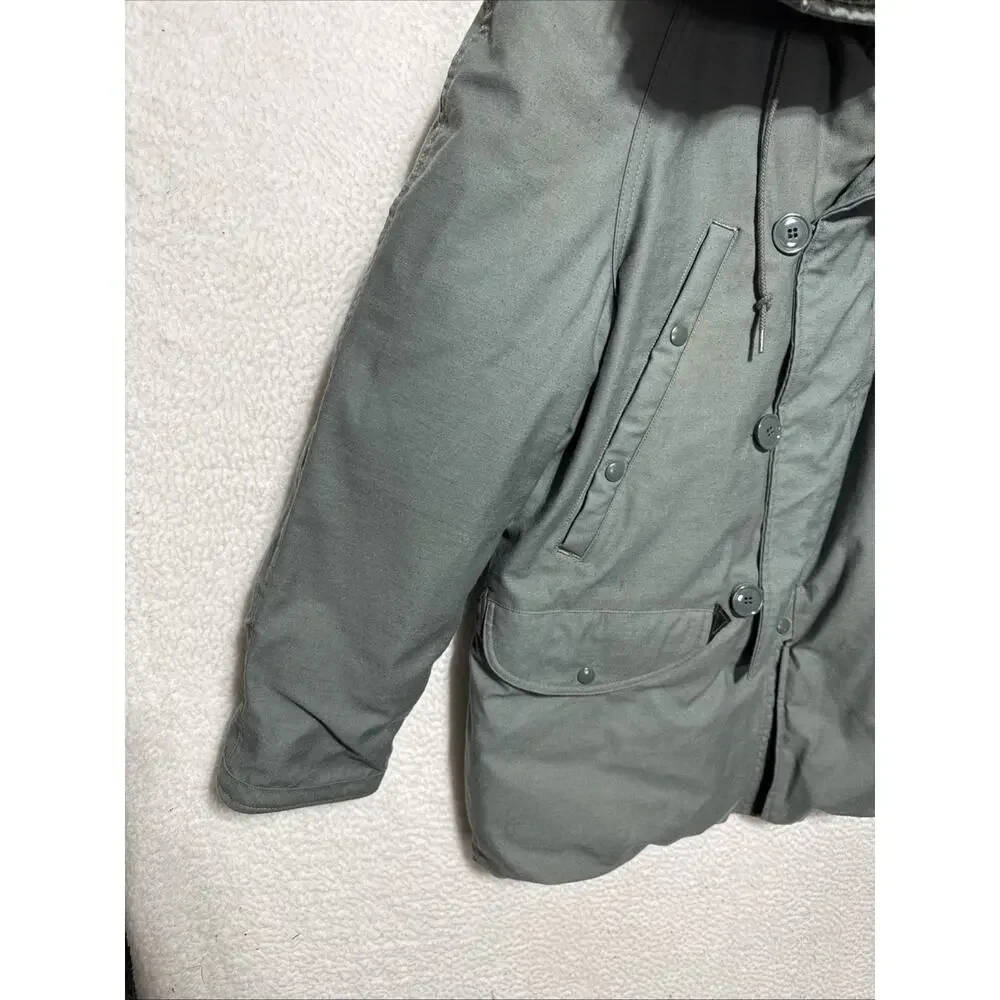 New Rare Genuine US Issue Vintage USAF N3B Cold Weather ECW Parka Jacket Medium